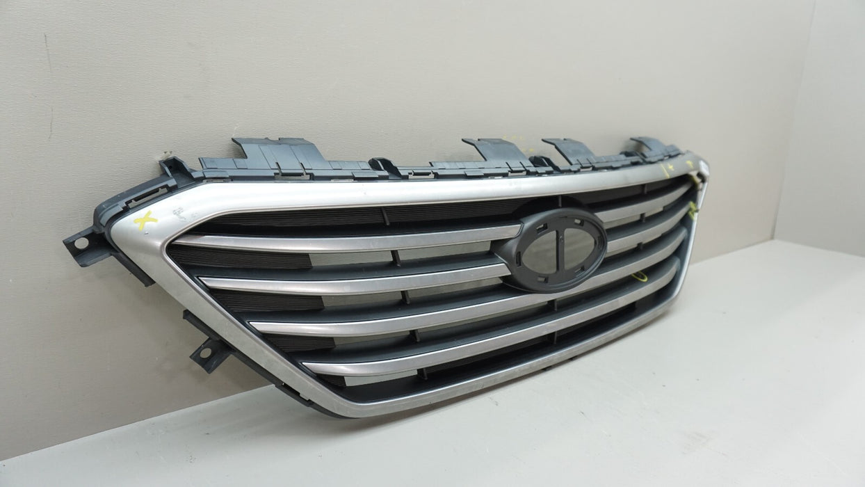 2015-2017 HYUNDAI SONATA FRONT UPPER CENTER GRILLE OEM 86351C2000