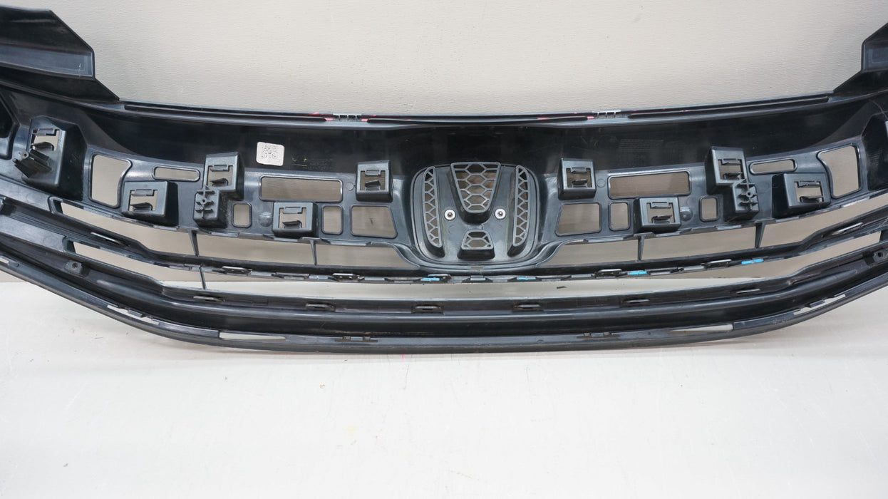 2016-2017 HONDA ACCORD FRONT BUMPER RADIATOR GRILLE OEM
