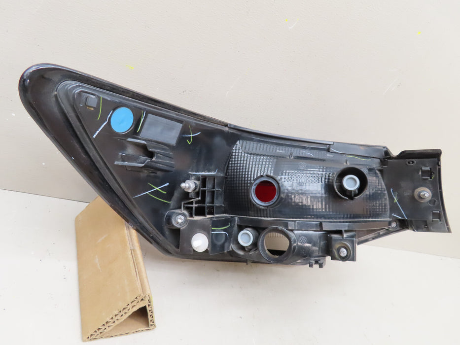 2020 2021 2022 NISSAN SENTRA RIGHT PASSENGER TAIL LIGHT HALOGEN OEM