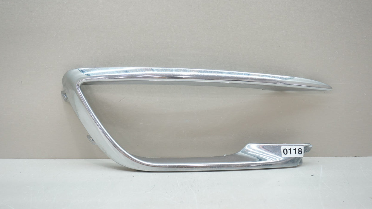 2017-2020 LINCOLN MKZ FRONT RIGHT PASSENGER SIDE BUMPER CHROME TRIM OEM
