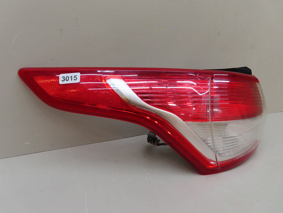 2013 2014 2015 2016 FORD ESCAPE REAR LEF DRIVER TAIL LIGHT HALOGEN OEM