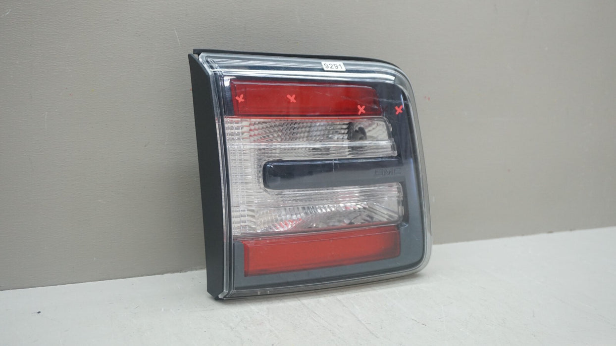 2013-2017 GMC ACADIA REAR LH LEFT DRIVER SIDE INNER TAIL LIGHT OEM 23267344