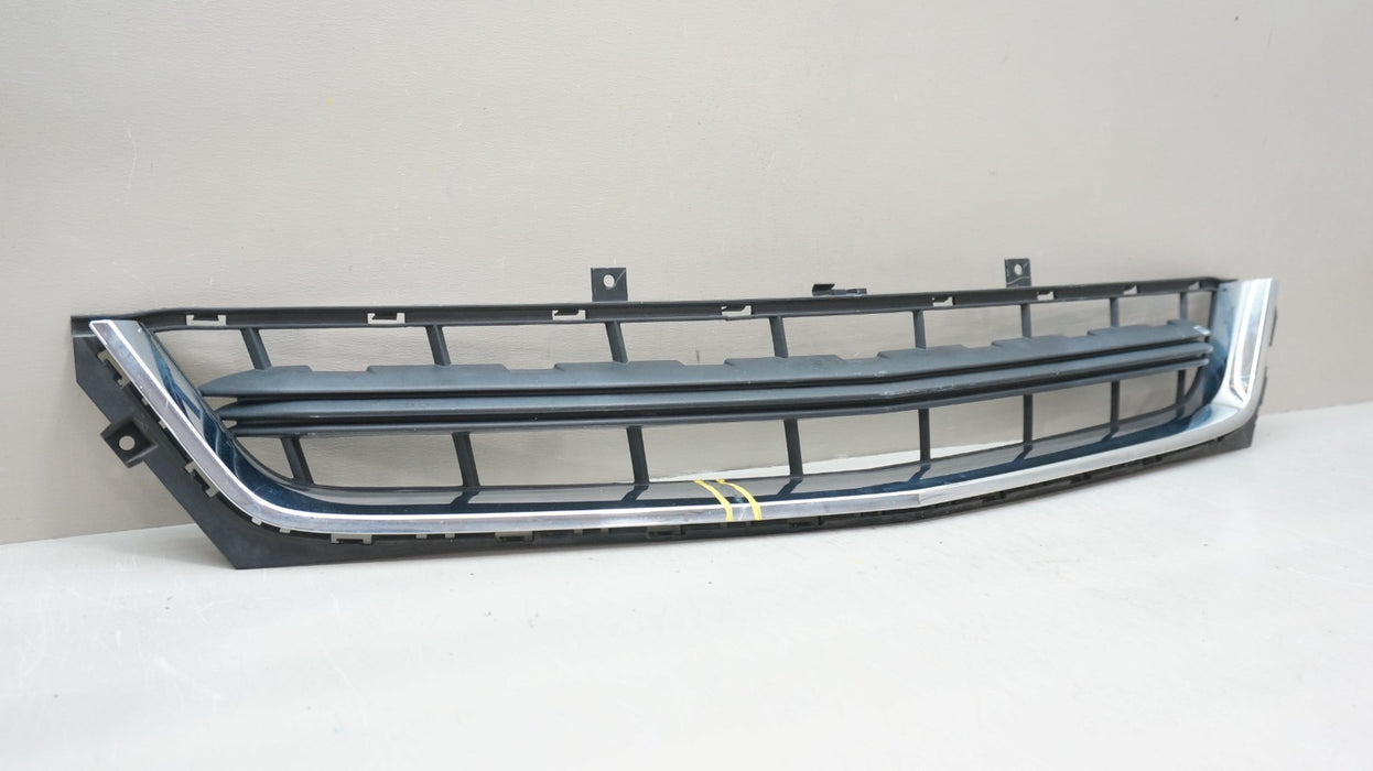 2014-2020 CHEVROLET IMPALA FRONT LOWER BUMPER GRILLE OEM 22941702