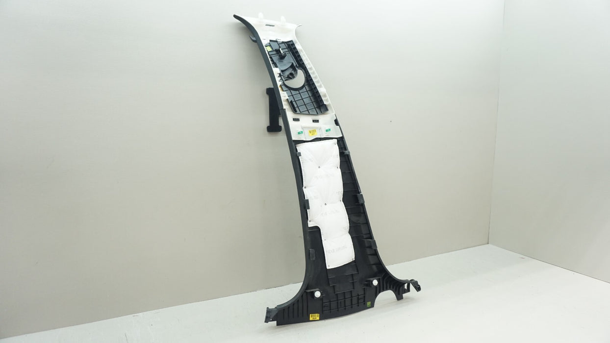 2018-2023 KIA STINGER RIGHT SIDE CENTER B PILLAR LOWER TRIM OEM 85845-J5000