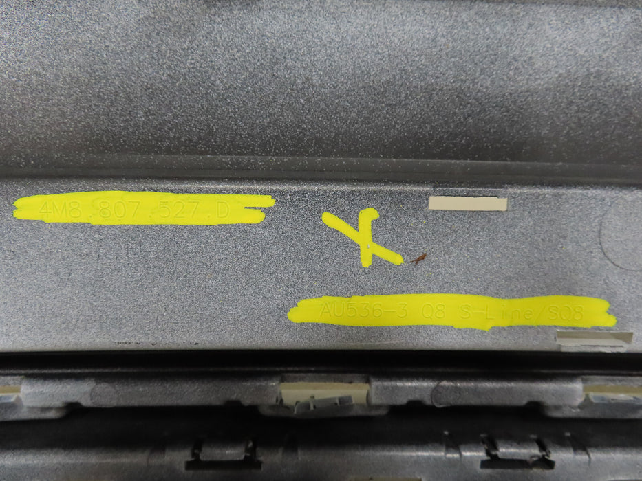 2019 2020 2021 AUDI Q8 S-LINE REAR MIDDLE BUMPER COVER OEM 4M8807527