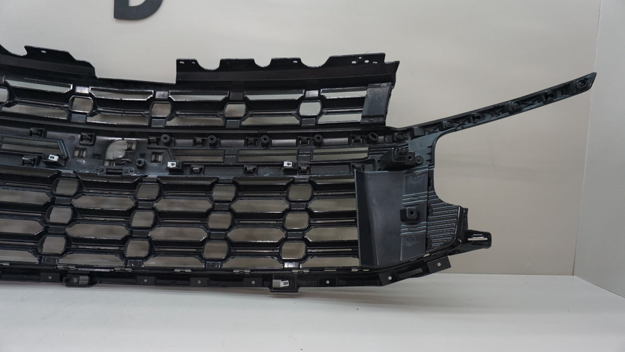 2021-2022 CHEVROLET TAHOE SUBURBAN Z71 FRONT BUMPER RADIATOR GRILLE GRILL OEM