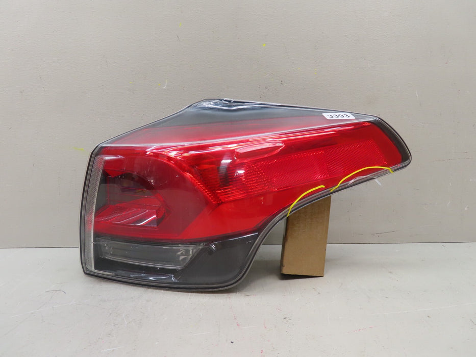 2016-2018 TOYOTA RAV4 REAR RIGHT PASSENGER SIDE OUTER TAIL LIGHT OEM 81550-42211