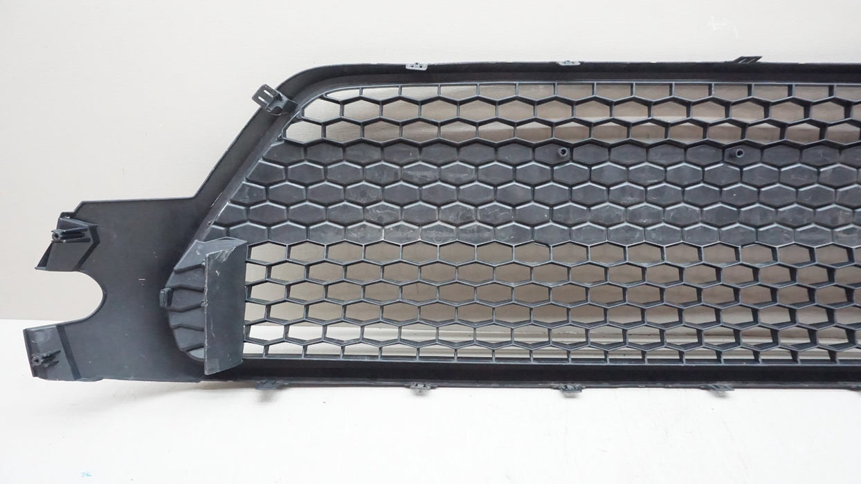 2020-2021 TOYOTA COROLLA SE FRONT LOWER BUMPER GRILLE OEM GG160-01470