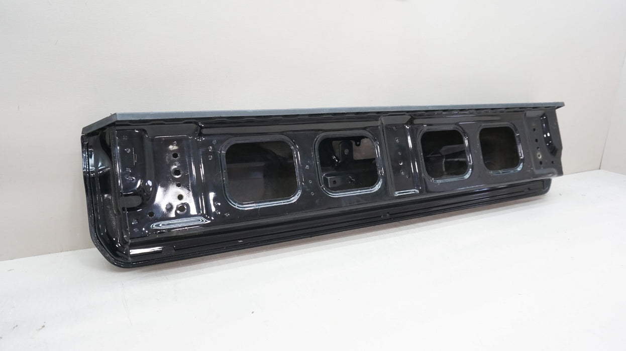 2019-2024 CHEVROLET SILVERADO 1500 REAR UPPER TAIL GATE OEM