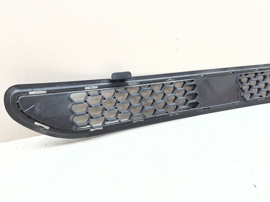 2019-2020 HYUNDAI SANTA FE FRONT LOWER BUMPER GRILLE 86531-S2010 OEM