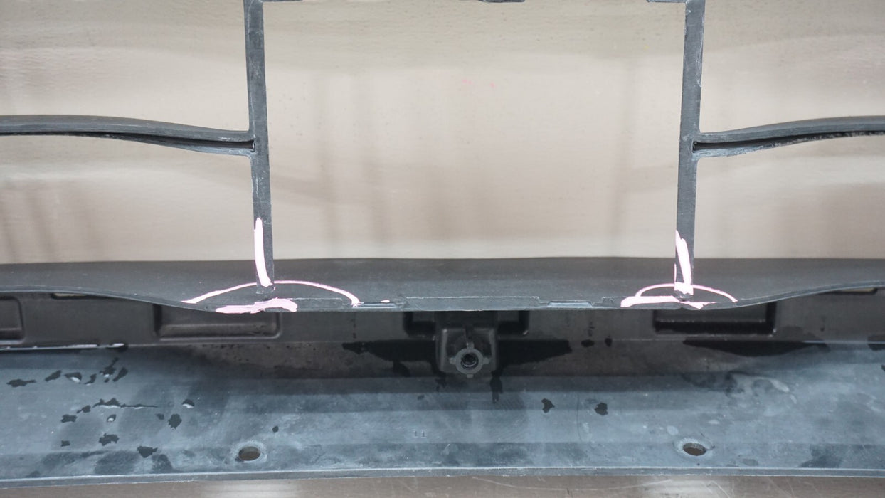 2020-2021 FORD ESCAPE FRONT LOWER BUMPER COVER VALANCE OEM LJ6B17C831