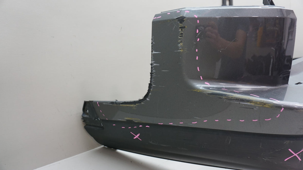 2014-2016 LAND ROVER DISCOVERY LR4 REAR BUMPER COVER 9H22-17D822 OEM 2015