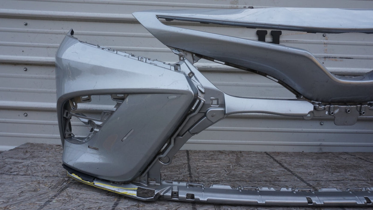 2018-2020 TOYOTA CAMRY SE FRONT BUMPER COVER OEM 18 19 20 52119-06E20