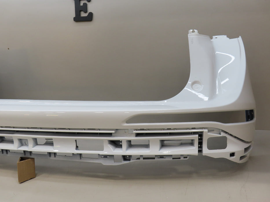2020-2021 LINCOLN CORSAIR REAR BUMPER COVER OEM