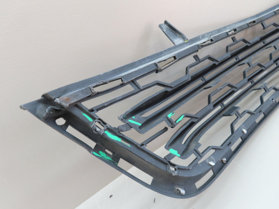 2013-2017 CHEVROLET TRAVERSE SUV FRONT LOWER BUMPER GRILLE GRILL OEM 20983791