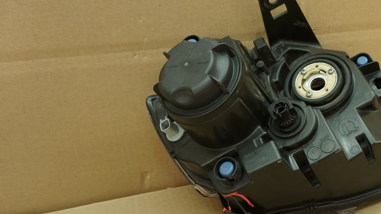 2014-2016 JEEP GRAND CHEROKEE FRONT LEFT DRIVER SIDE HEADLIGHT HALOGEN OEM