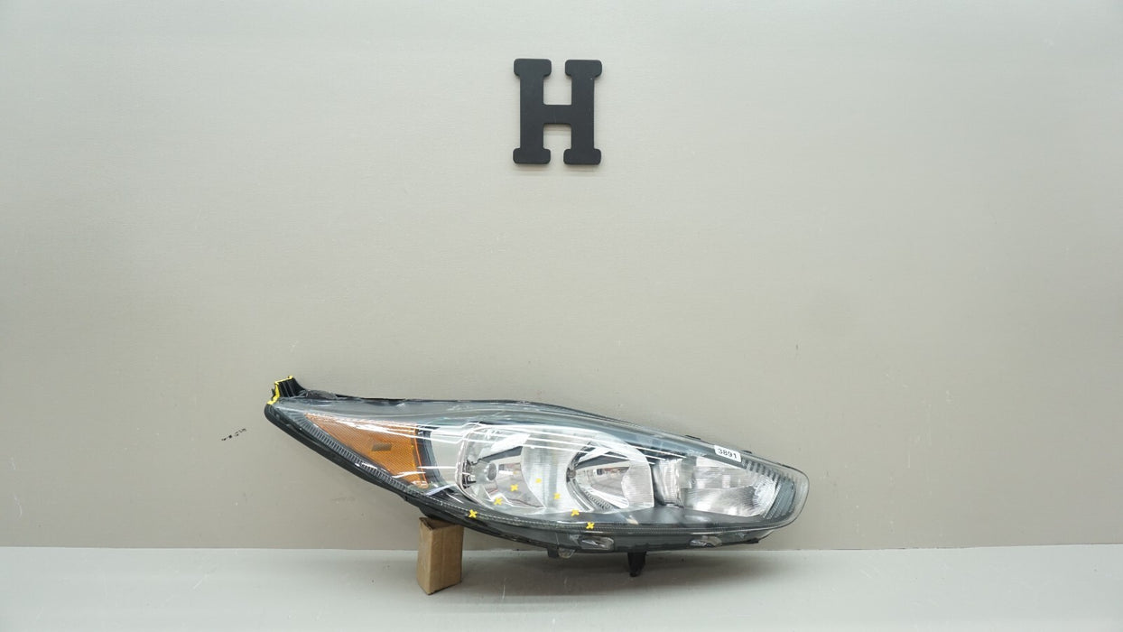 2014-2019 FORD FIESTA FRONT RH RIGHT PASSENGER SIDE HALOGEN HEADLIGHT OEM