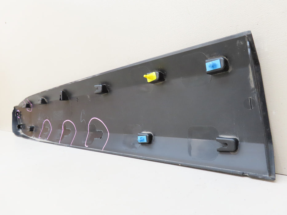 2018-2023 CHEVROLET TRAVERSE FRONT RIGHT PASSENGER DOOR MOLDING LOWER OEM