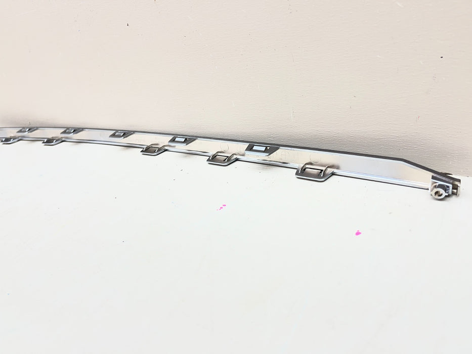 2021-2023 HYUNDAI ELANTRA REAR LOWER BUMPER CHROME TRIM CENTER 86699-AB000 OEM
