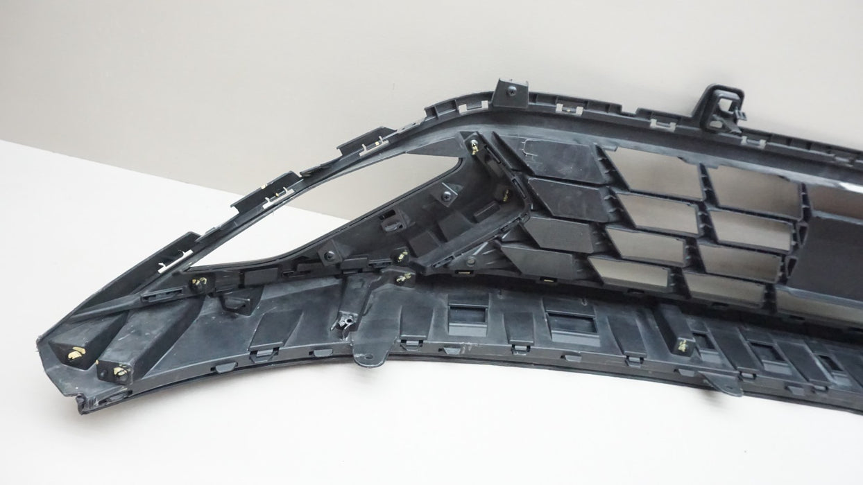 2022-2024 KIA FORTE GT GT-LINE FRONT BUMPER LOWER GRILLE 86531-M7610 OEM