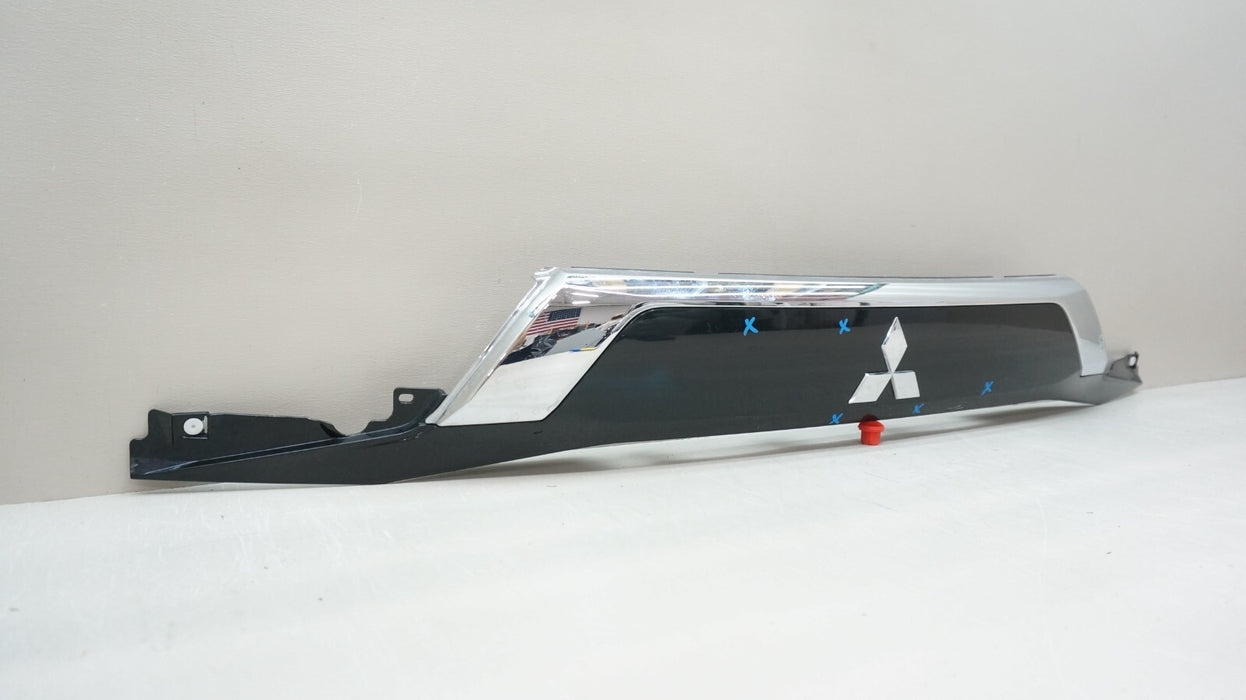 2016-2020 MITSUBISHI OUTLANDER REAR LIFTGATE MOLDING TRIM OEM 5817A265