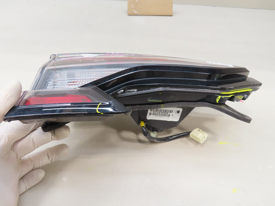 2020 2021 2022 SUBARU OUTBACK REAR LEFT DRIVER INNER TAIL LIGHT HALOGEN OEM