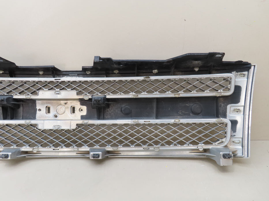2007-2013 CHEVROLET SILVERADO 1500 FRONT RADIATOR GRILLE GRILL OEM