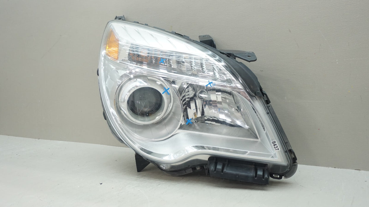2010-2015 CHEVROLET EQUINOX FRONT RIGHT PASSENGER SIDE HEADLIGHT OEM