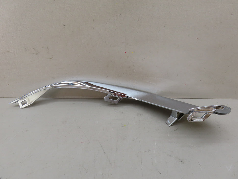 2018-2021 CHEVROLET TRAVERSE FRONT LEFT DRIVER SIDE FOG LIGHT TRIM OEM 84294636