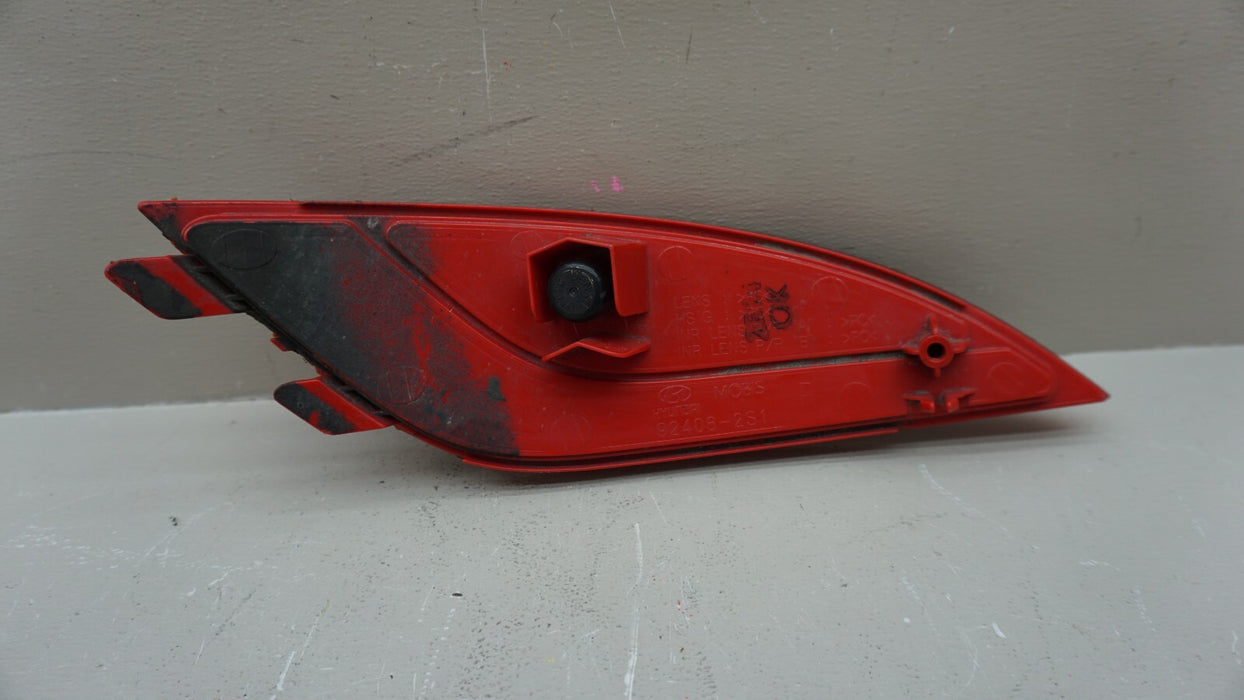 2009-2017 HYUNDAI TUCSON REAR RH RIGHT PASSENGER SIDE REFLECTOR OEM 92406-2S1