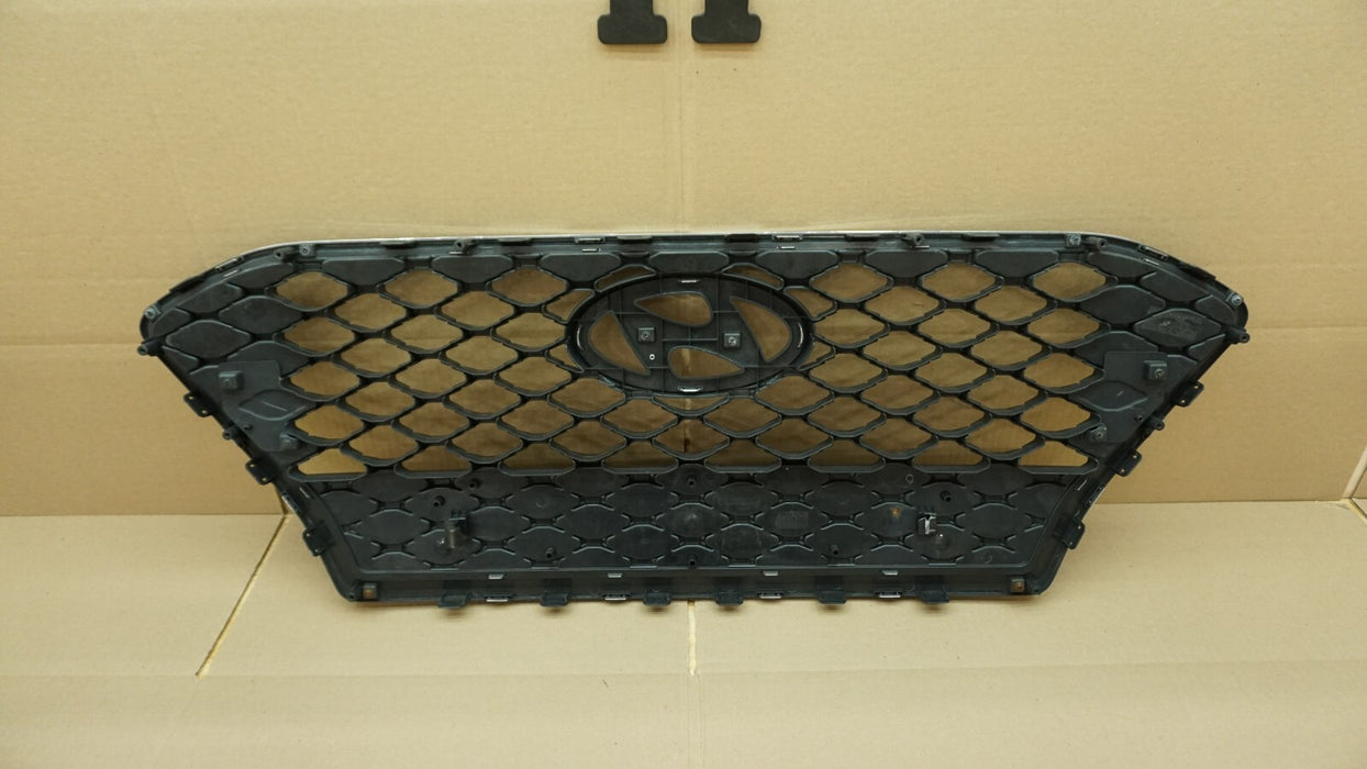 2018-2021 HYUNDAI KONA FRONT BUMPER CENTER GRILL GRILLE OEM 86352-J9100