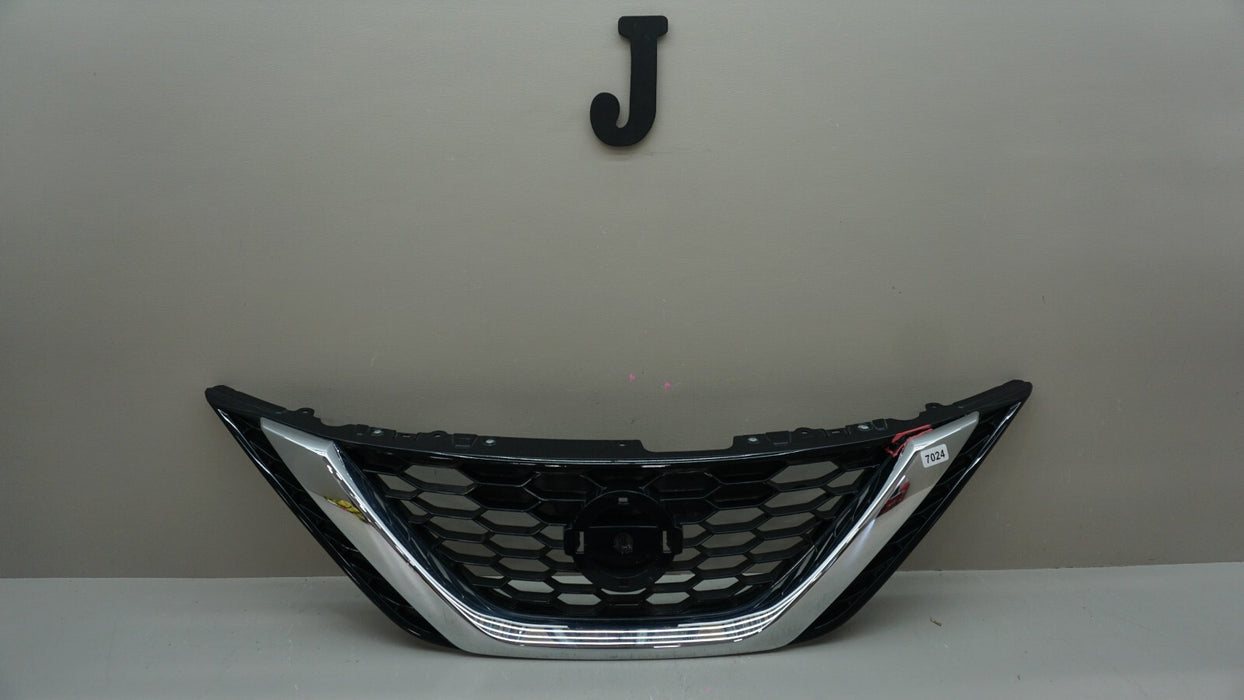 2016-2019 NISSAN SENTRA FRONT BUMPER GRILLE GRILL OEM 62310-3YU0A
