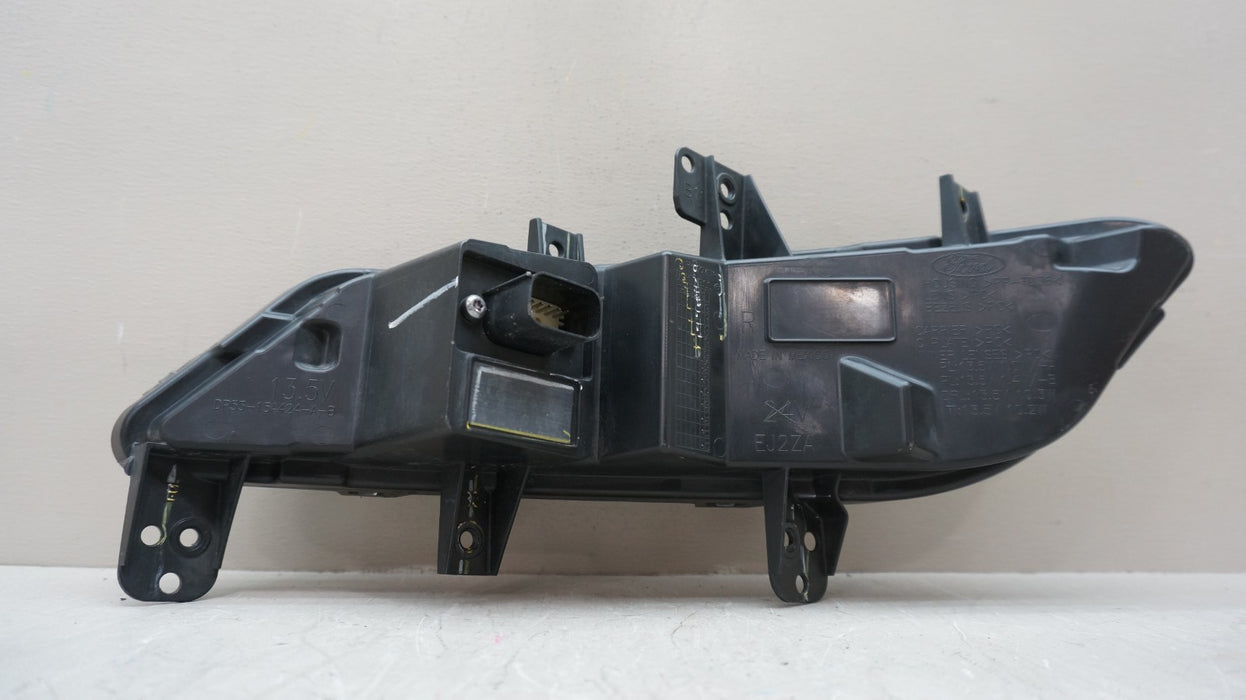 2013-2016 LINCOLN MKZ FRONT RIGHT PASSENGER SIDE LED FOG LIGHT OEM
