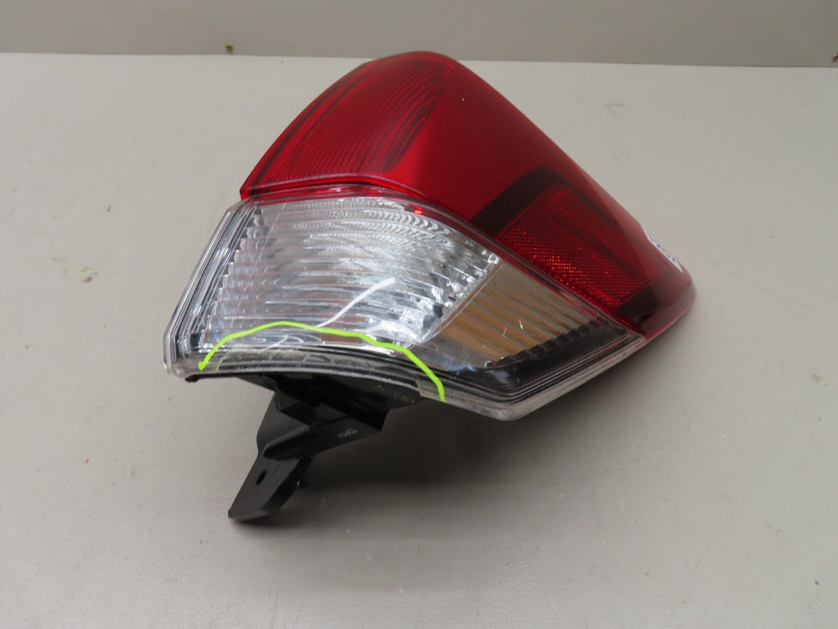 2019-2024 SUBARU FORESTER REAR RIGHT PASSENGER SIDE OUTER TAIL LIGHT OEM