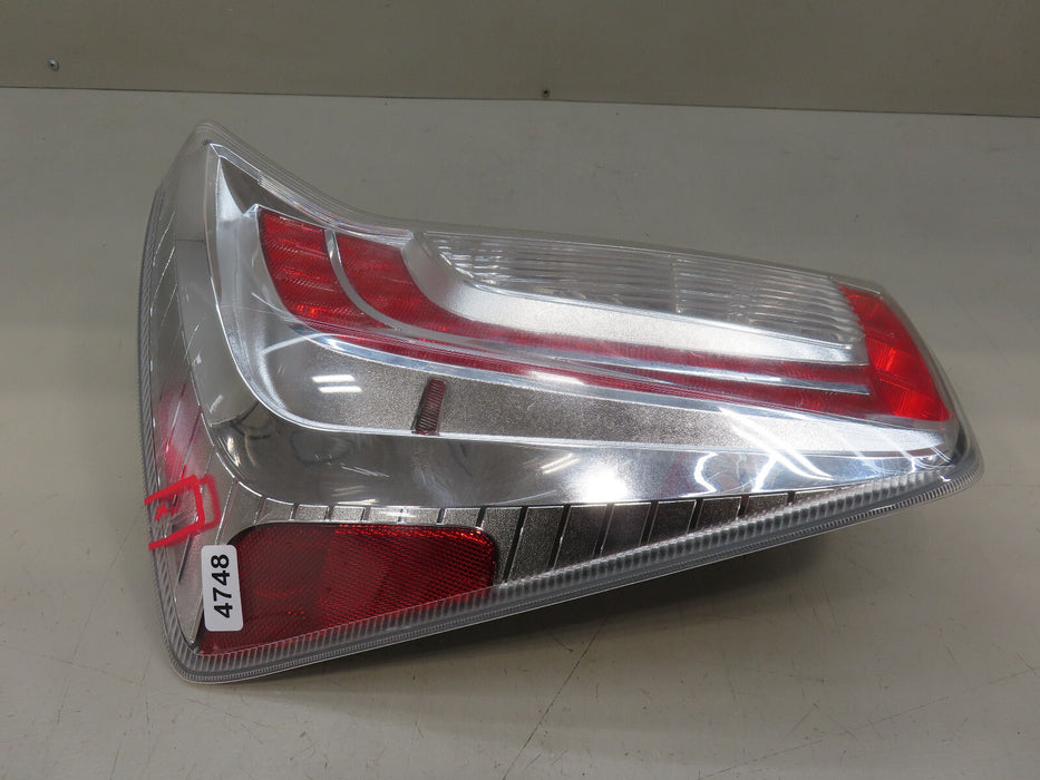 2012-2015 TOYOTA PRIUS REAR LEFT DRIVER SIDE TAIL LIGHT LAMP OEM