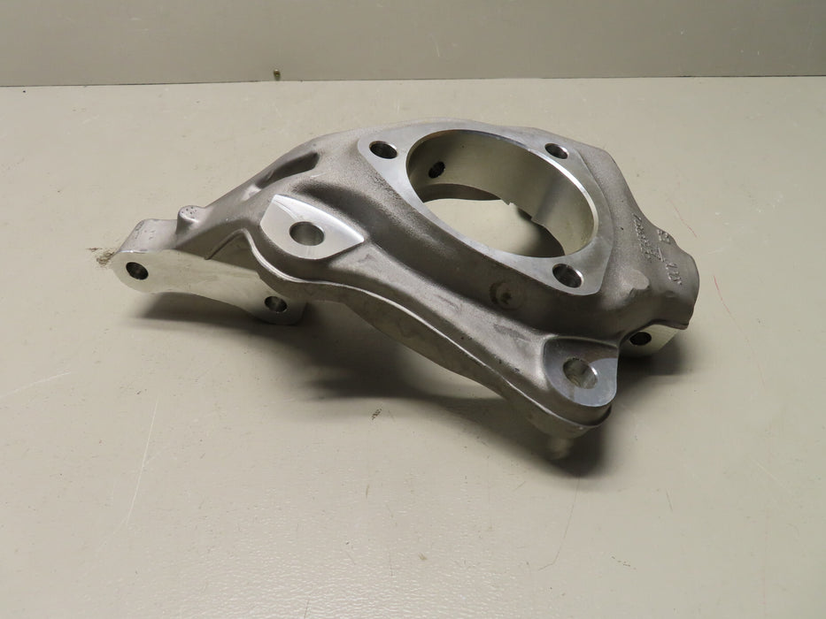2013-2016 CHEVY MALIBU FRONT LEFT SIDE STEERING KNUCKLE P# 13243519 OEM