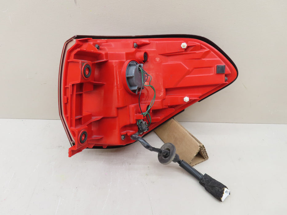 2015-2017 INFINITI QX80 LEFT DRIVER SIDE OUTER TAIL LIGHT OEM