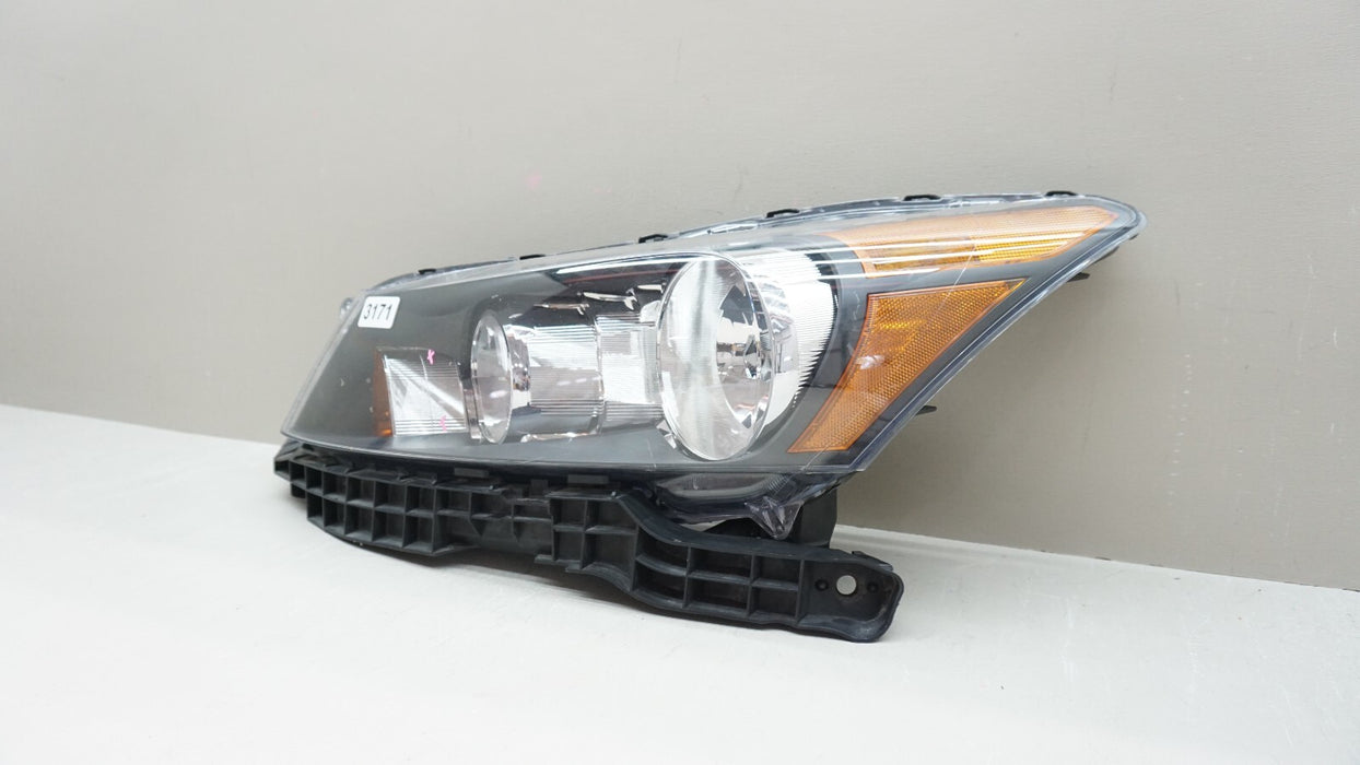2008-2012 HONDA ACCORD FRONT LEFT DRIVERS SIDE HEADLIGHT HALOGEN OEM
