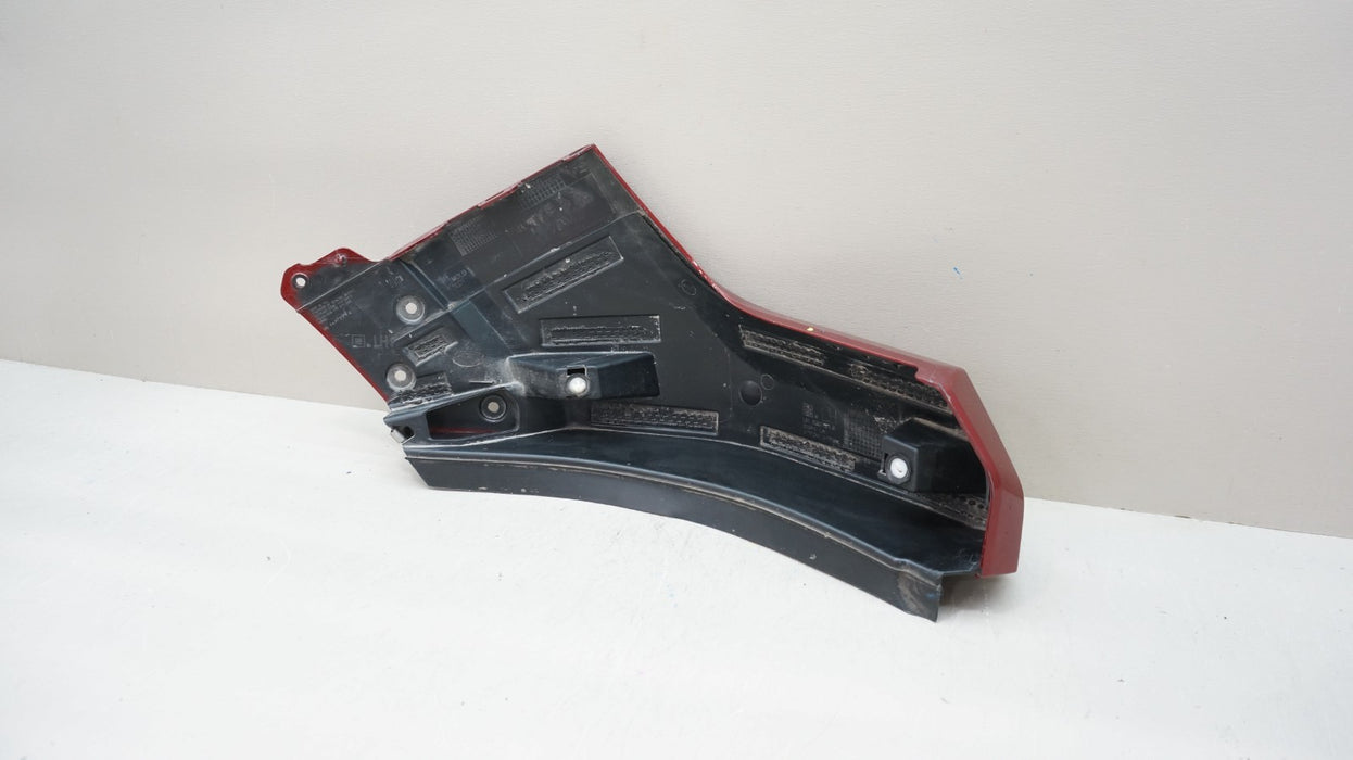2020-2023 GMC SIERRA 2500 3500HD FRONT LEFT BUMPER END CAP FILLER OEM 84677724