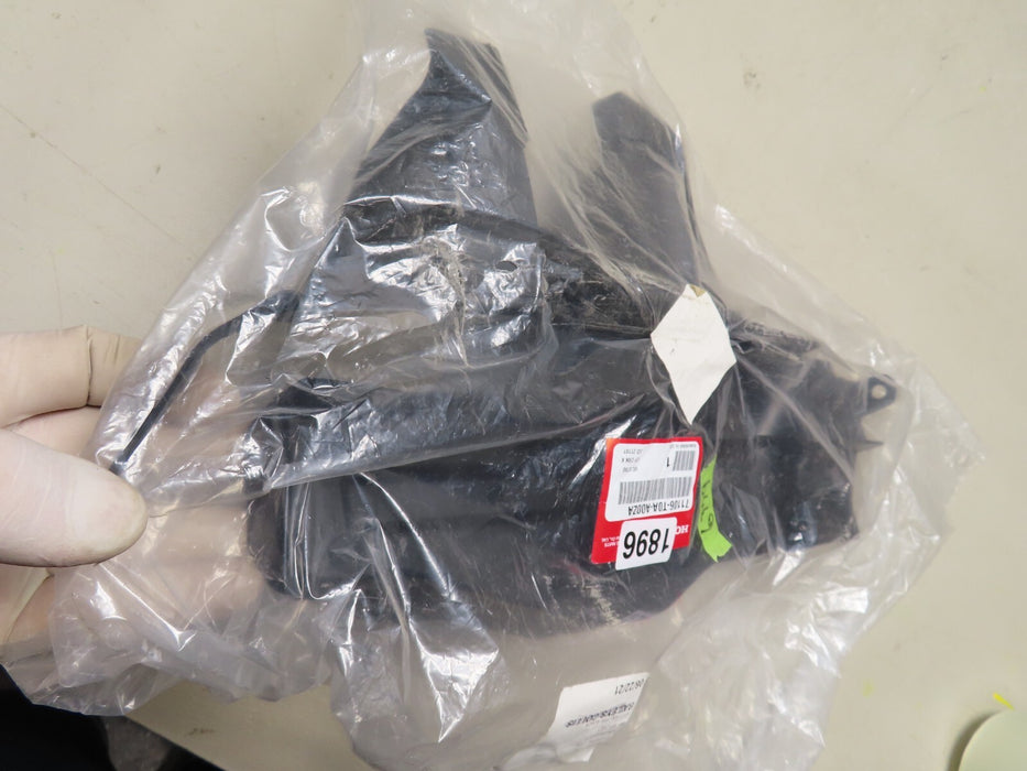 2012-2014 HONDA CR-V FRONT RIGHT PASSENGER SIDE BUMPER DUCT OEM 71106-T0A-A00ZA