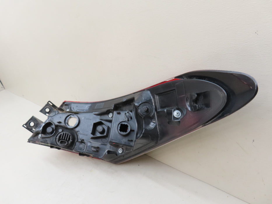 2018-2020 TOYOTA CAMRY REAR LEFT DRIVER SIDE TAILLIGHT LAMP AFTERMARKET