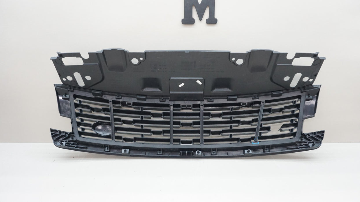 2022-2025 RANGE ROVER L460 FRONT UPPER BUMPER GRILLE OEM M8E2-8200-A