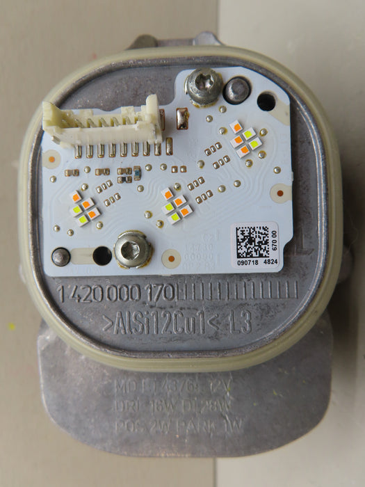MERCEDES-BENZ S CLASS HEADLIGHT BALLAST CONTROL MODULE OEM 1420000170