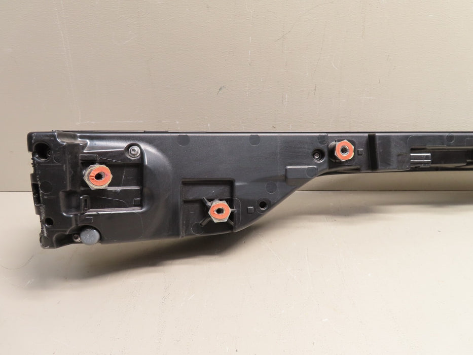 2019 2020 2021 PORSCHE CAYENNE REAR LIGHT CENTER LED TAILLIGHT 9Y0945081 OEM