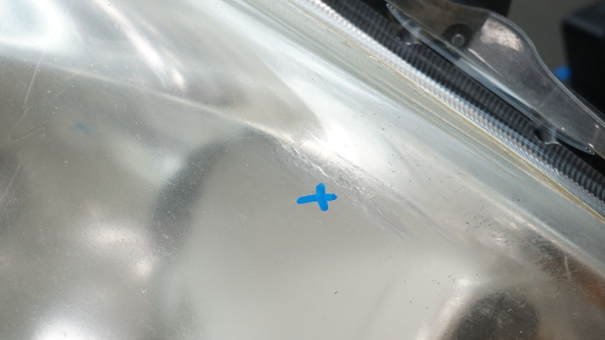 2012-2014 NISSAN VERSA FRONT RIGHT PASSENGER SIDE HALOGEN HEADLIGHT OEM