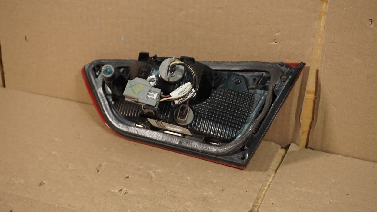 2016-2022 CHEVROLET MALIBU REAR LEFT LH DRIVERS SIDE INNER TAIL LIGHT OEM