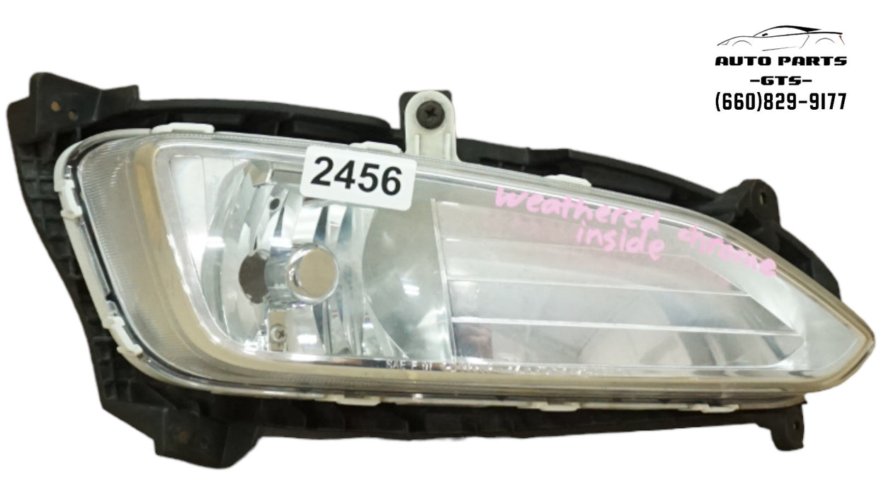 2013-2016 HYUNDAI SANTA FE SPORT FRONT RIGHT PASSENGER SIDE FOG LIGHT OEM