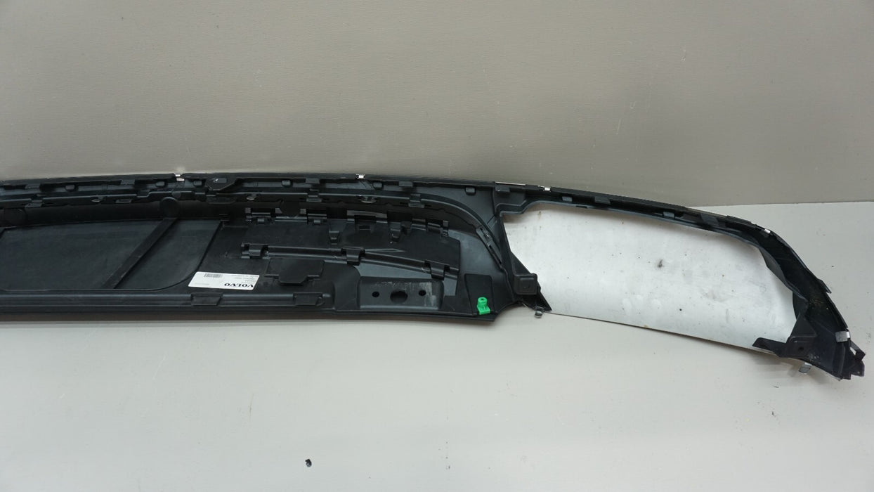 2018-2022 VOLVO XC40 REAR LOWER BUMPER COVER VALANCE PANEL OEM 31655310