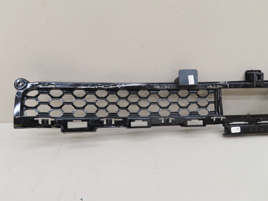 2021-2024 JEEP GRAND CHEROKEE FRONT LOWER BUMPER GRILL GRILLE OEM 7CW13TRMAB