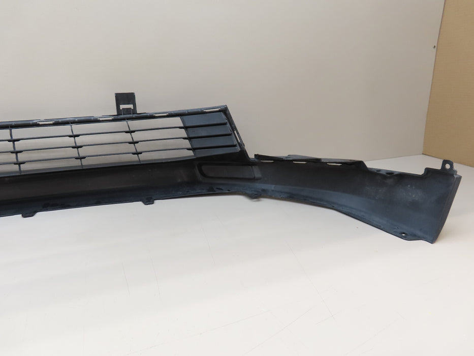 2017-2019 TOYOTA HIGHLANDER FRONT LOWER BUMPER COVER VALANCE OEM 52129-0E030